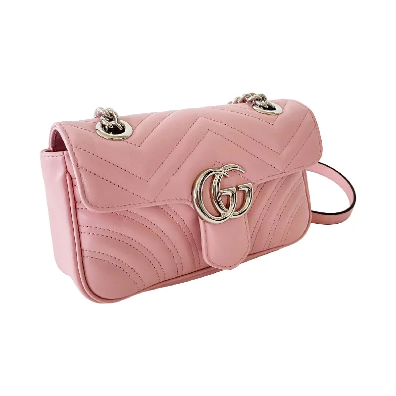 Women Gucci bags with a front - zip pocket for small itemsGucci GG Marmont Matelassé Mini Bag