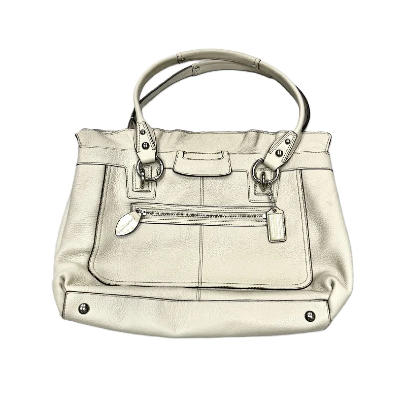 Coach bags with a patent - leather finish for a shiny and sophisticated appearanceHandbag Designer By Coach, Size: Large