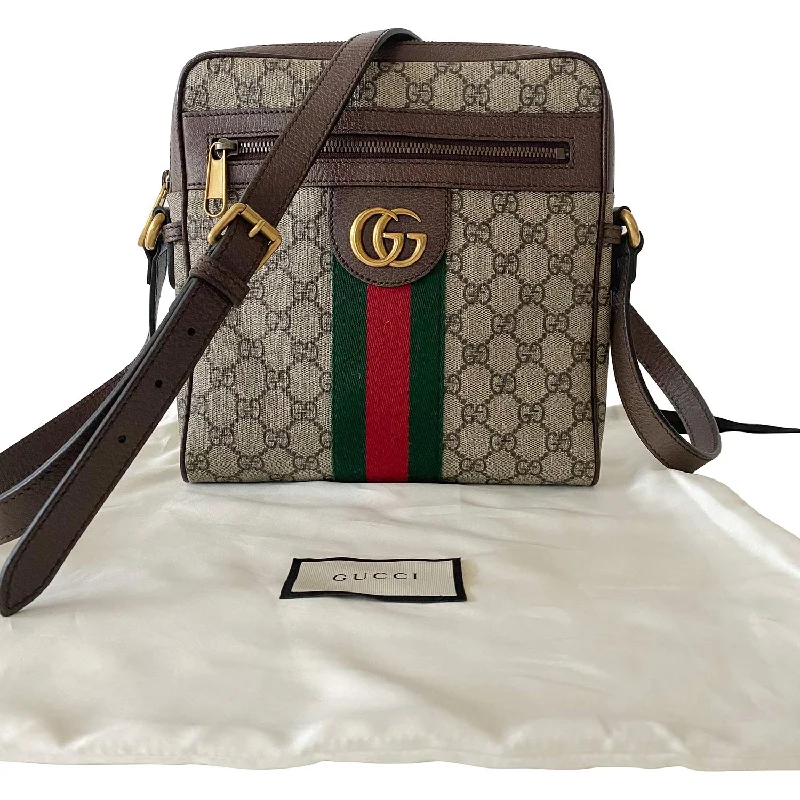 Women Gucci tote bags in GG Supreme canvas for a branded feelGucci GG Ophidia Messenger Bag