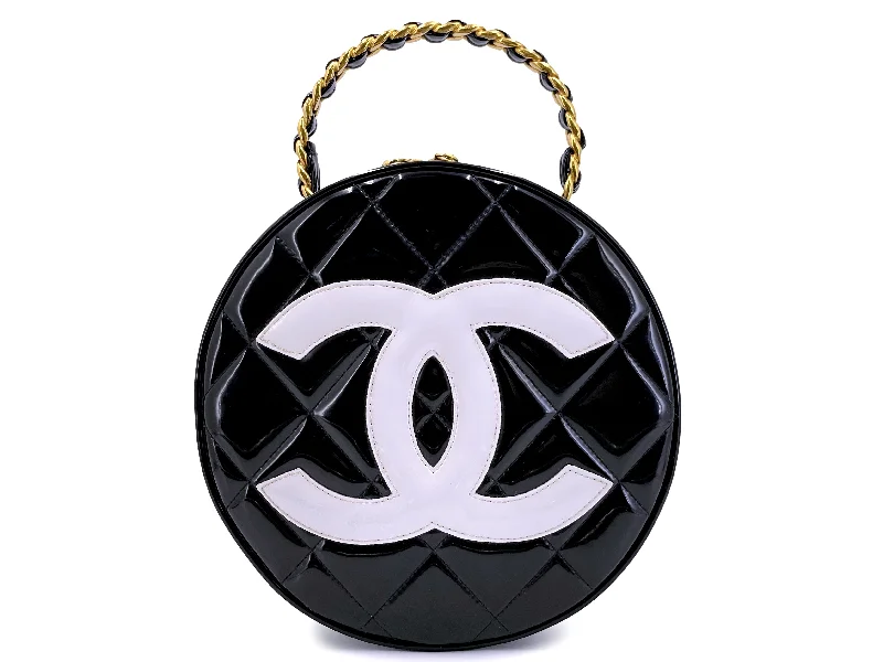 Chanel Colorful Handbag for Spring OutfitsRare Chanel 1995 "Barbie" Round Patent Circle Vanity Case Bag 24k GHW