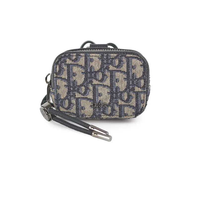 High - fashion Christian Dior bags with a geometric patternChristian Dior Oblique Mini Pouch