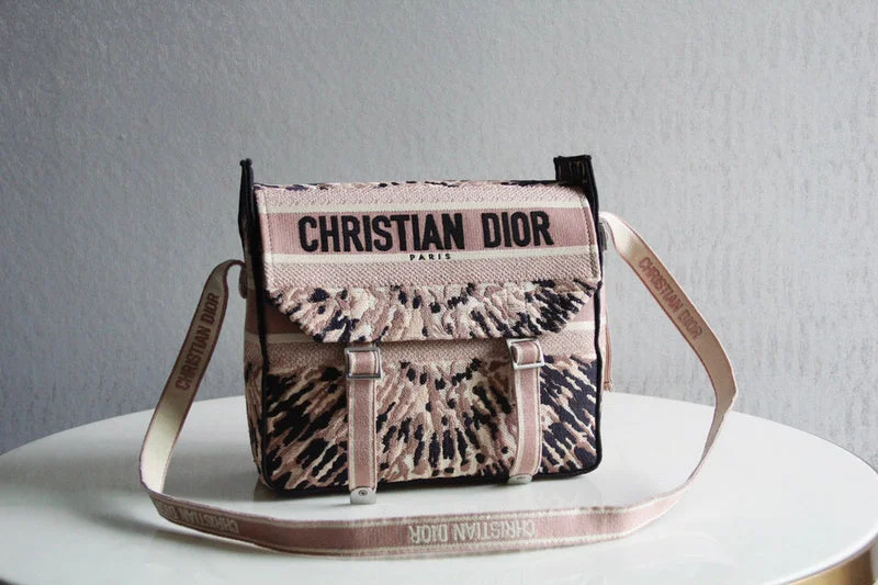 Christian Dior handbags with a removable shoulder strap for versatilityChristian Dior  Bags - 4388