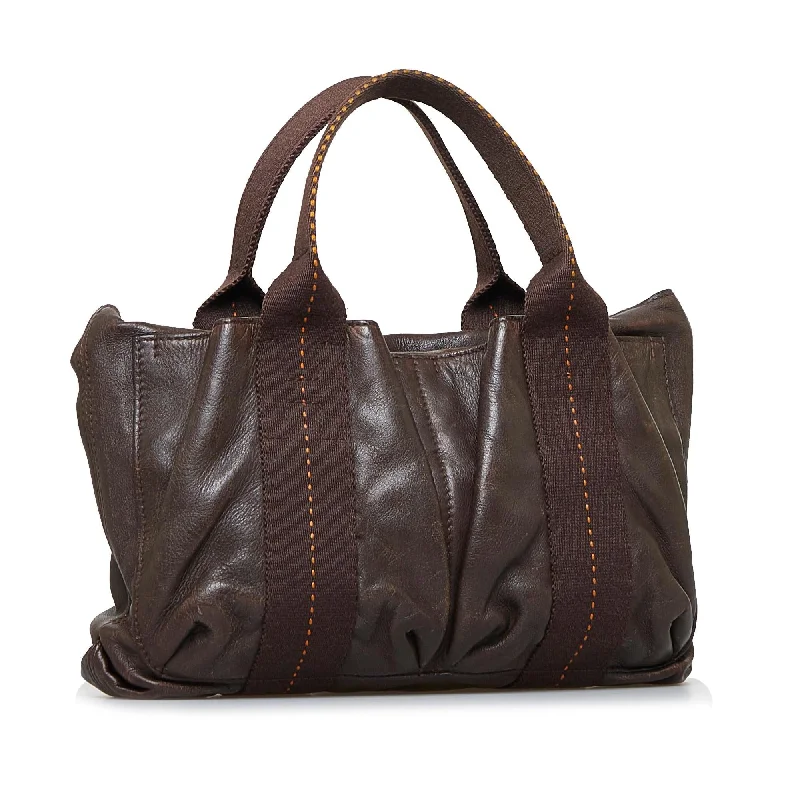 Sustainable - Inspired Hermes Bags with Eco - Conscious MaterialsHermes Caravan Horizontal Tote (SHG-gOdU5d)