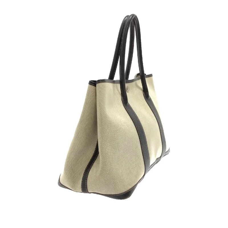 Pet - Friendly Hermes Pet Carrier Bags in Signature StylesHermes Garden Party PM (SHG-mb1C5W)