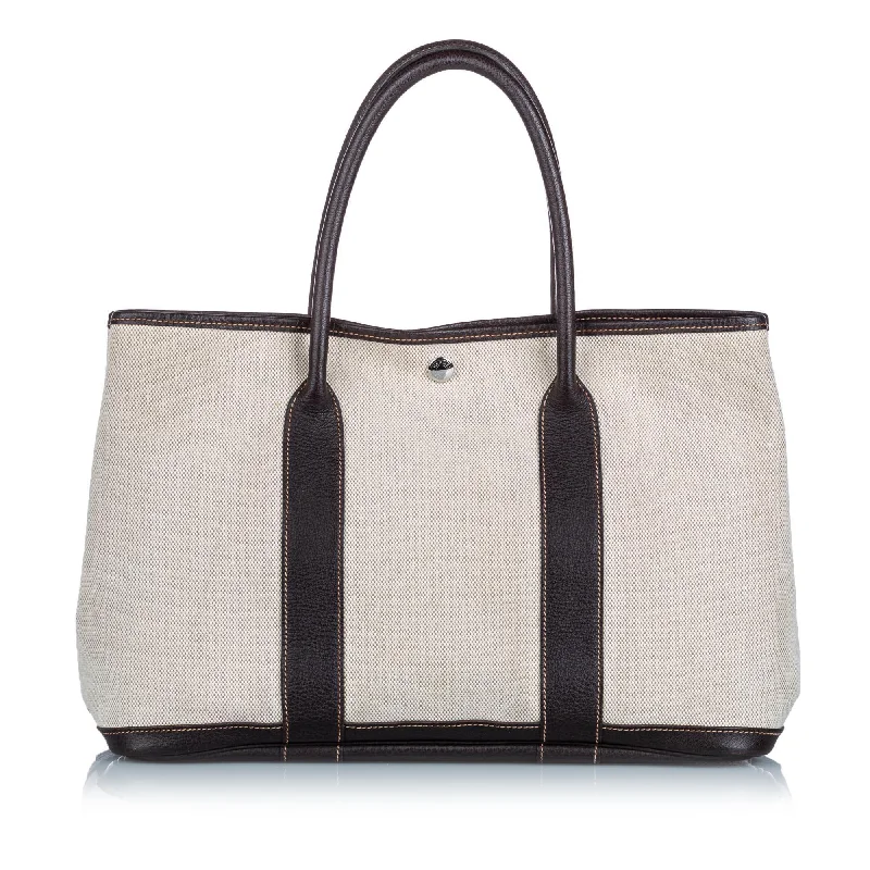 Easy - to - Clean Hermes Bags for Busy LifestylesHermes Garden Party PM Tote (SHG-10421)